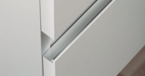 Ручка мебельная Edge Grada 297 Aluminium, белая