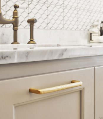 Shuffle 160 металлическая матовая золотая удлиненная мебельная ручка