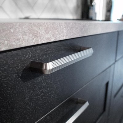 Lines 160 удлиненная мебельная ручка Матовый никель