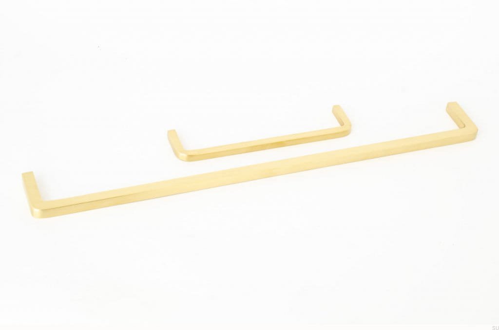 thread-328-134-handle-brushed-brass.jpg