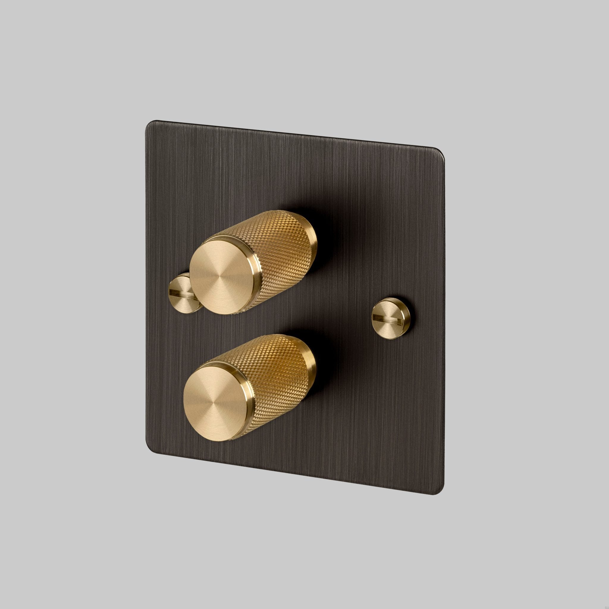 1.-2G_Dimmer_Smoked_Bronze_Brass-2048x2048.jpg