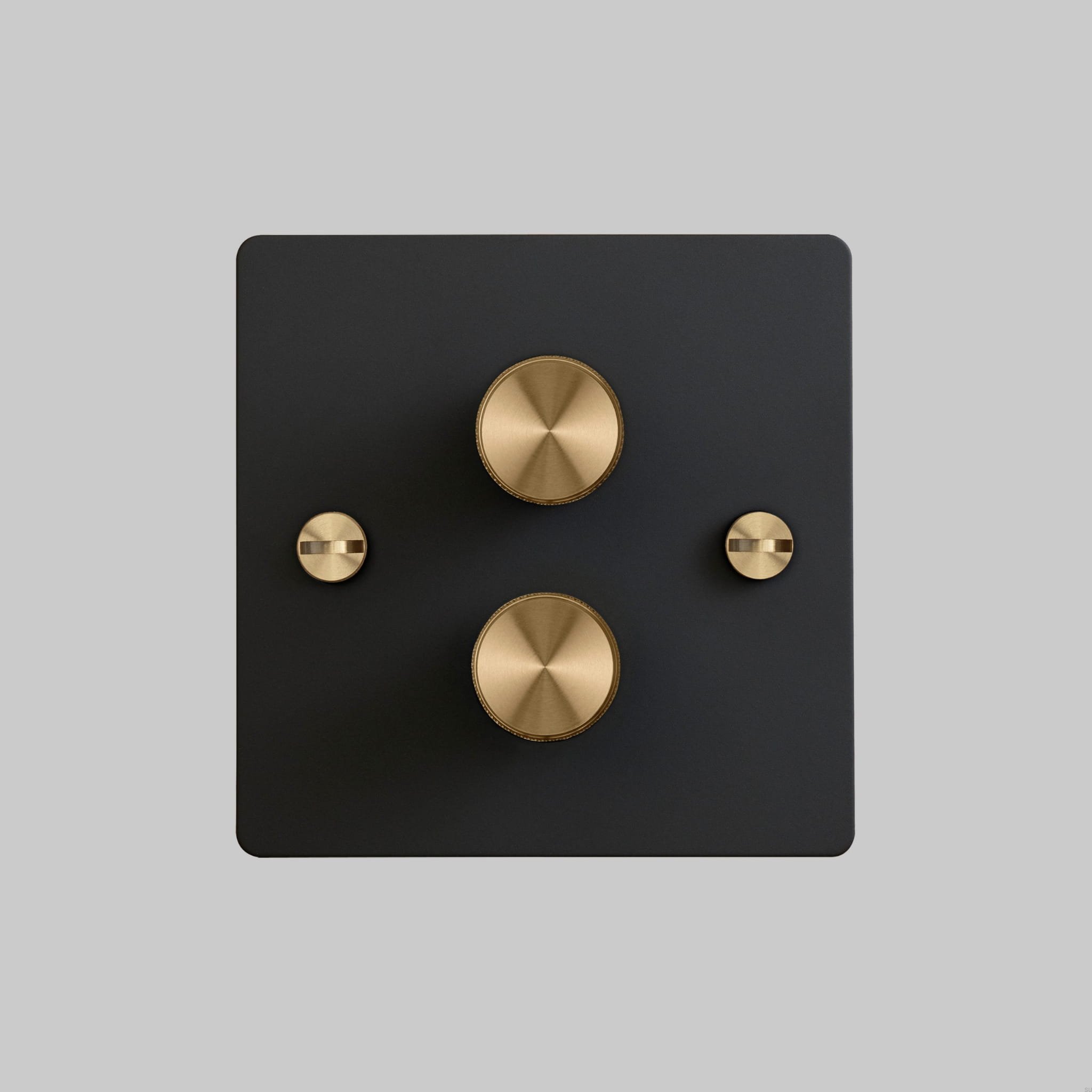 2.2G_Dimmer_Front_Black_Brass-scaled.jpg