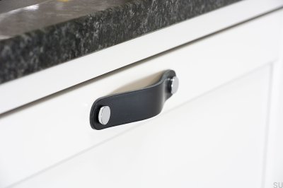 Ручка мебельная длинная Loop Round 128, черная кожа с хромом