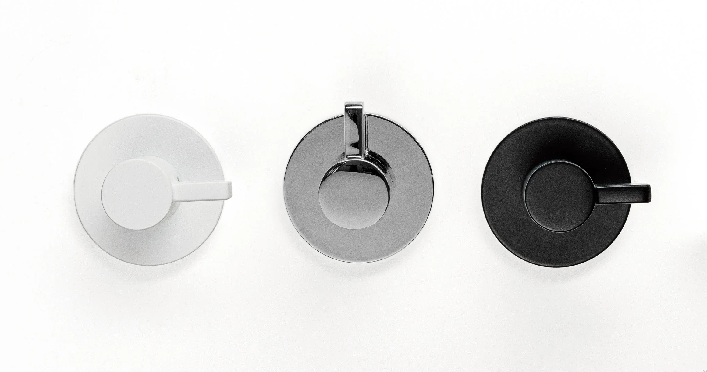 Fin4 3 wall hooks.webp