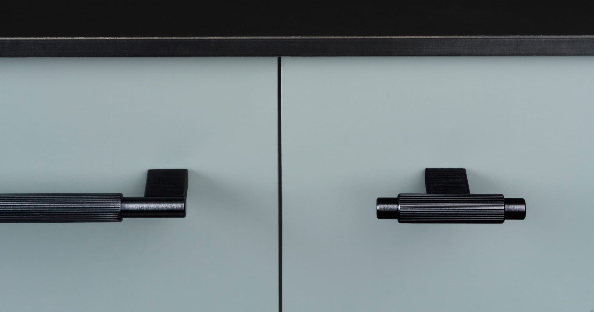 2-0583-ARPA.-handle-and-knob (1).jpg