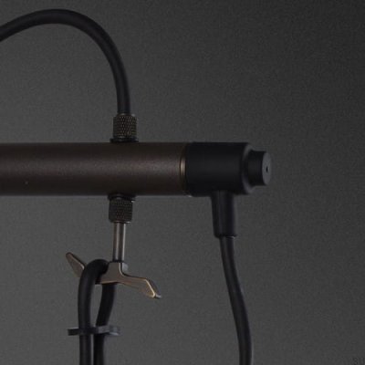 Настенный светильник Hooked Cross S, сталь, графит с обожжённой бронзой