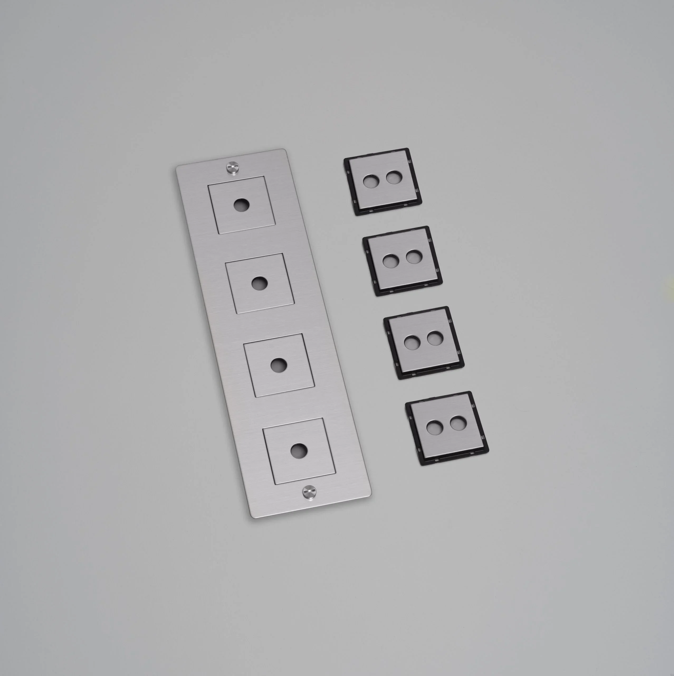 EU_ELECTRICITY_4G_Vertical_Wall_Plate_Infill_Steel-scaled.webp