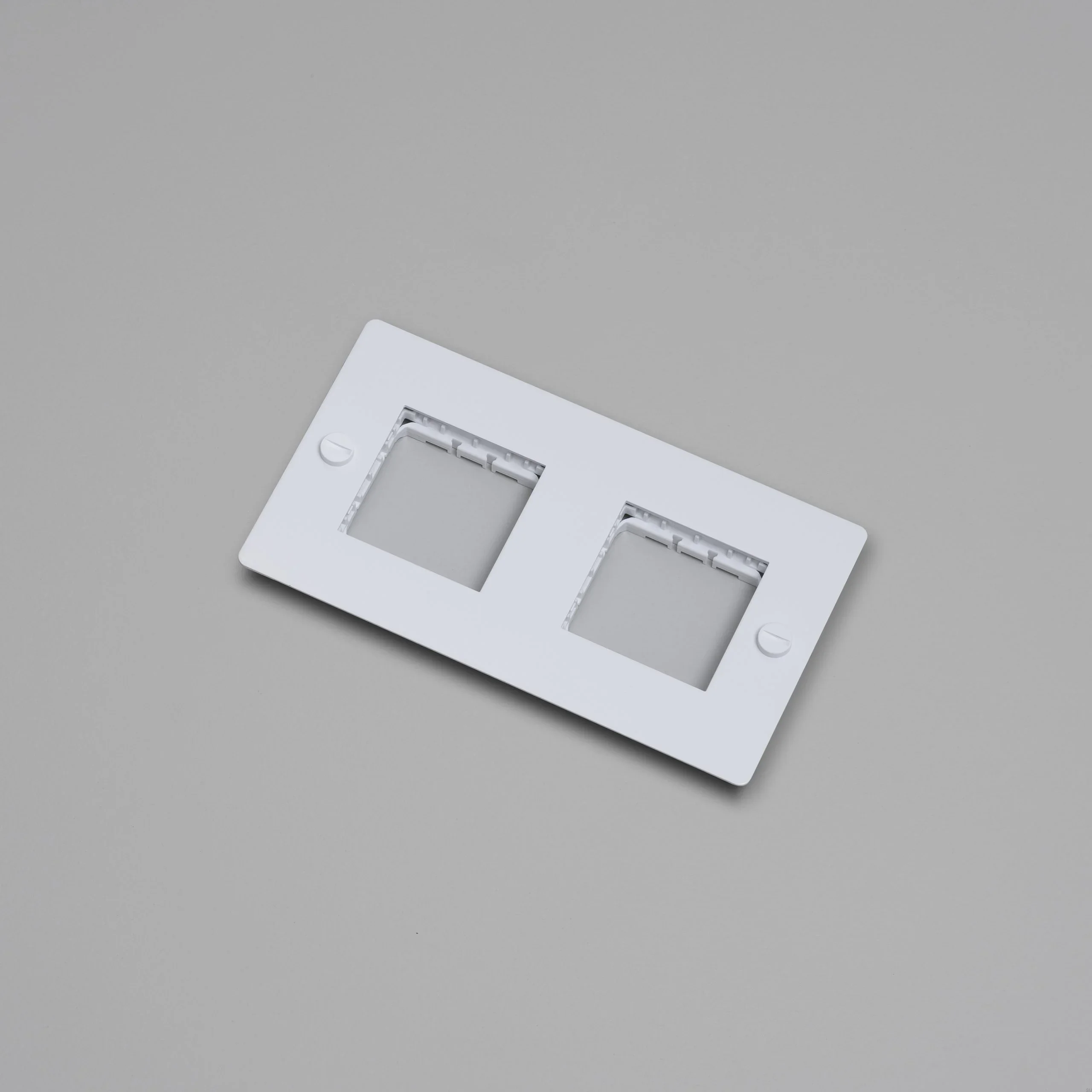 EU_ELECTRICITY_2G_Wall_Plate_No_Infill_White_Web-scaled.webp