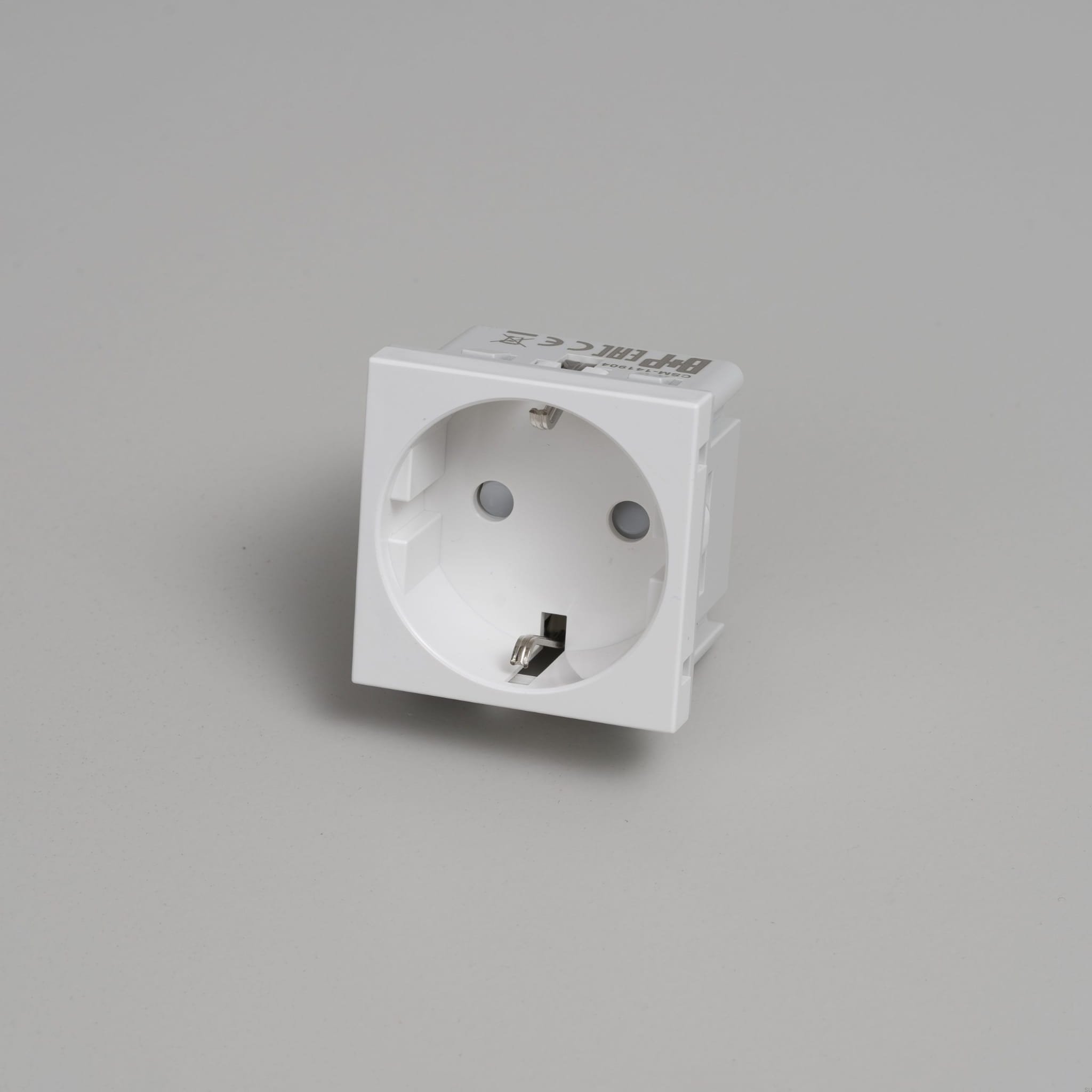 EU_Electricty_Schuko_Type_F_White_Front_Web-scaled.jpg