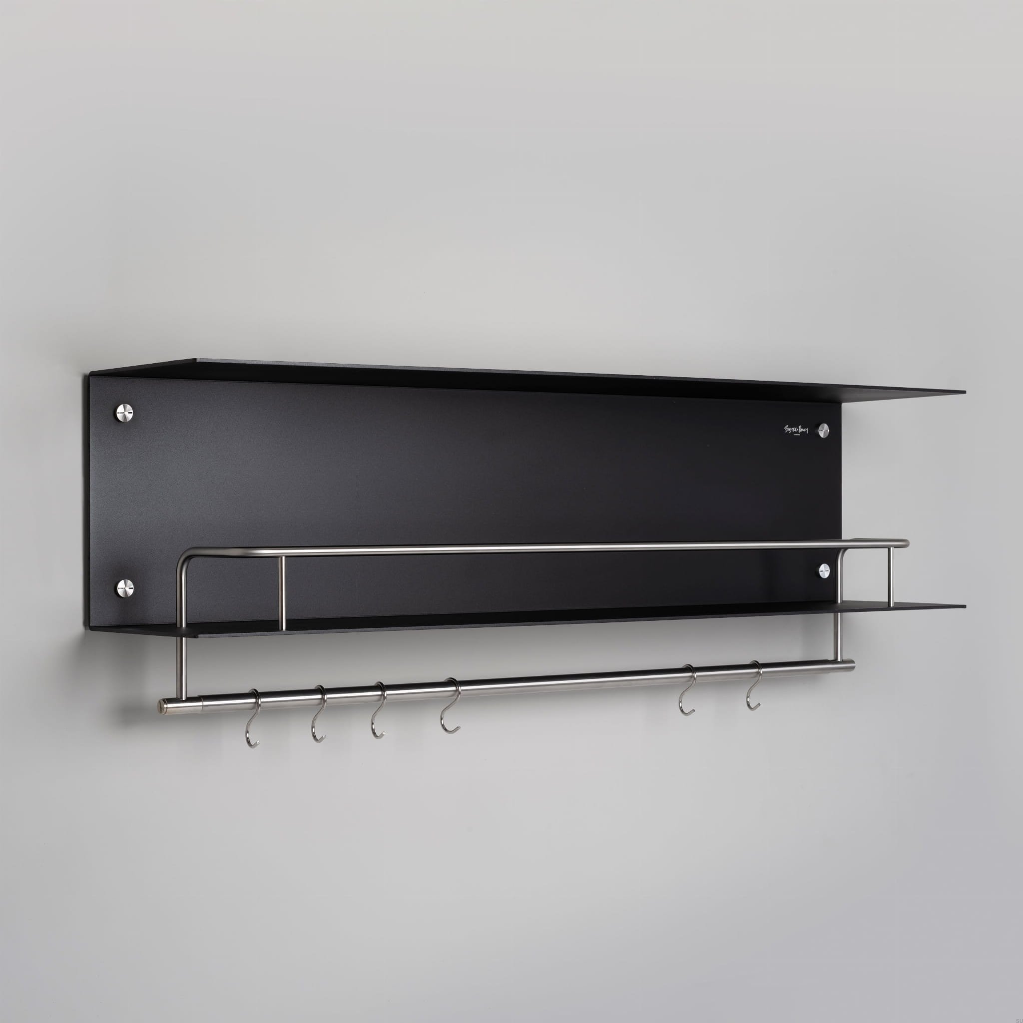 BP_Hanger_Black_Steel_Web_Square_01.jpg