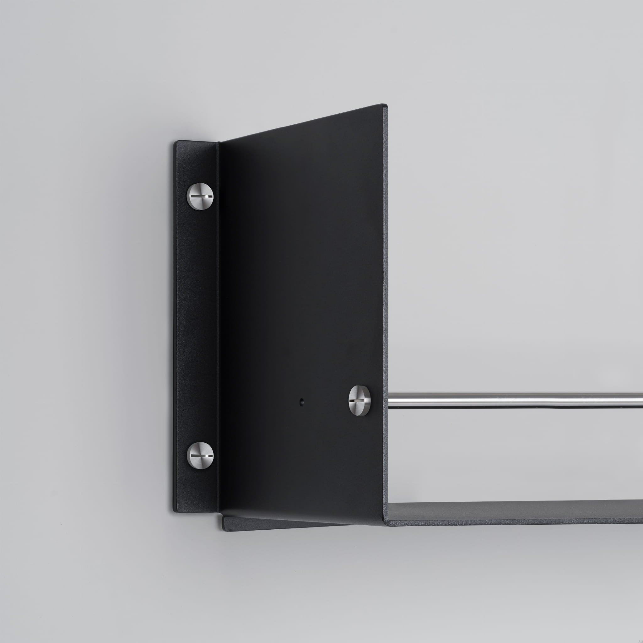 BP_Girder_Black_Steel_Web_Square_03.jpg