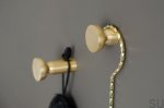 kokeshi-3032-brushed-brass-interior-3.jpg