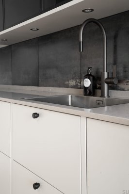 Ручка мебельная Esther Steel Black Matt