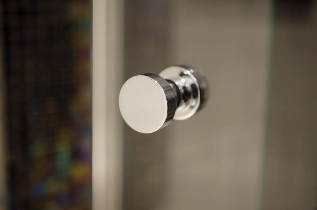 Gałka do drzwi Dot 30