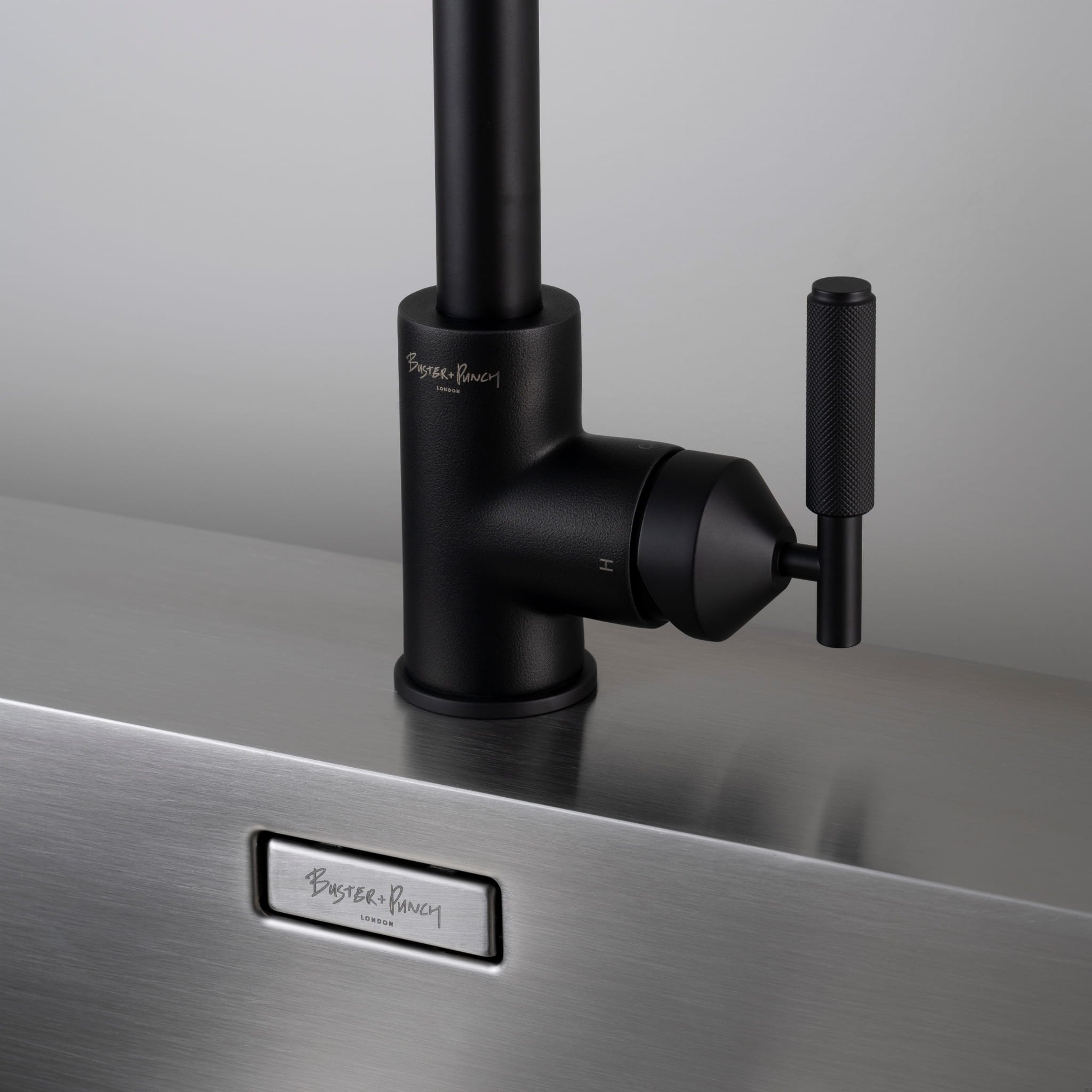 BP_Tap_Cross_Detail_Black_Web_Square (1).jpg
