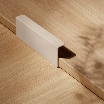 Мебельная ручка Hide 120 Edge, металл, серый