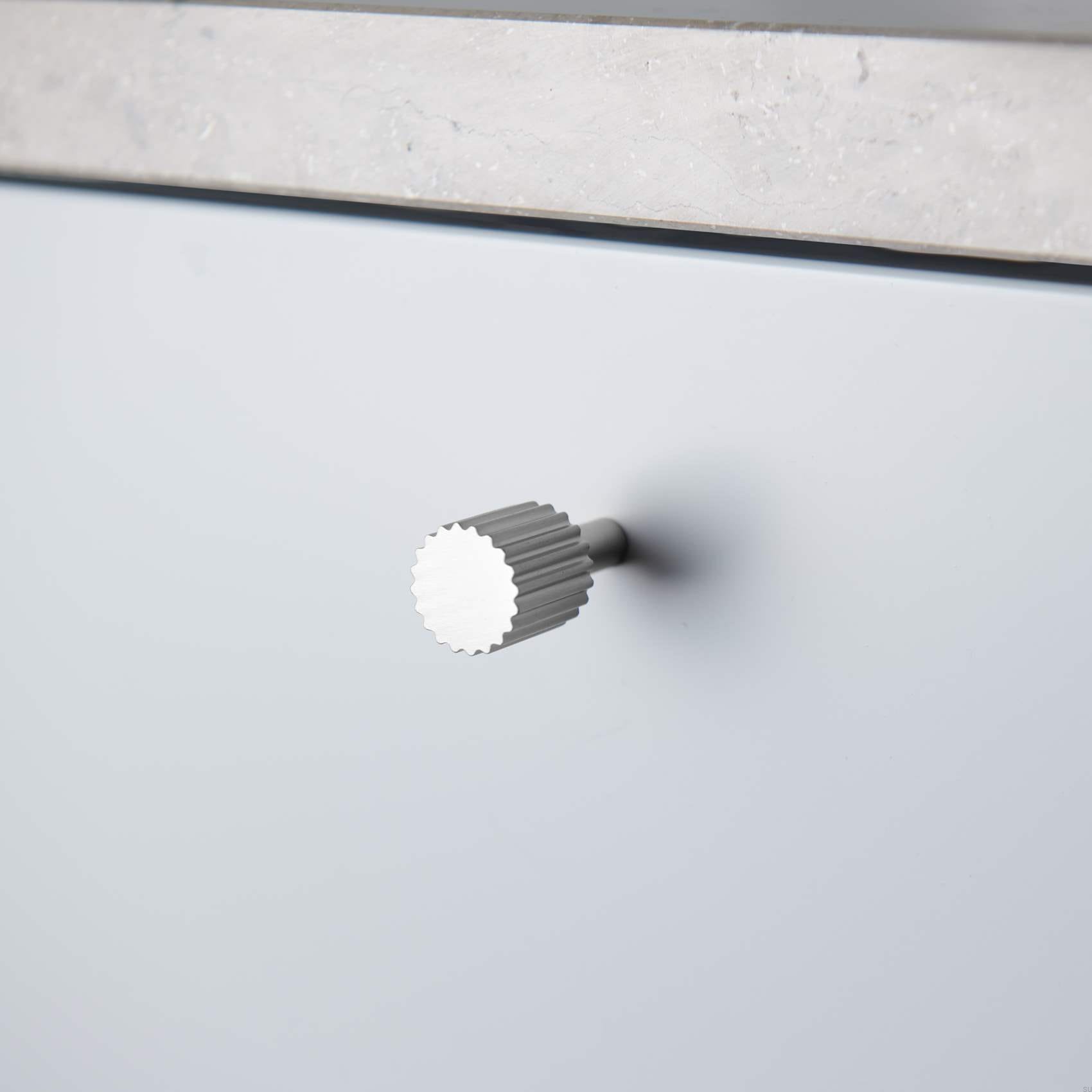 908619--Gałka-meblowa-Smögen-20-Srebrna-Twentytwo-Skandynawskie-Uchwyty_1