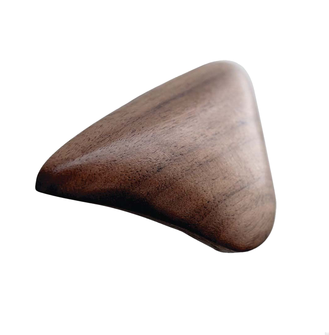 Uchwyt meblowy podłużny Manta Mini 32 Drewniany Orzech włoski.png