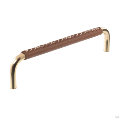 Удлиненная мебельная ручка 7353 96 Полированная латунь с коричневой кожей