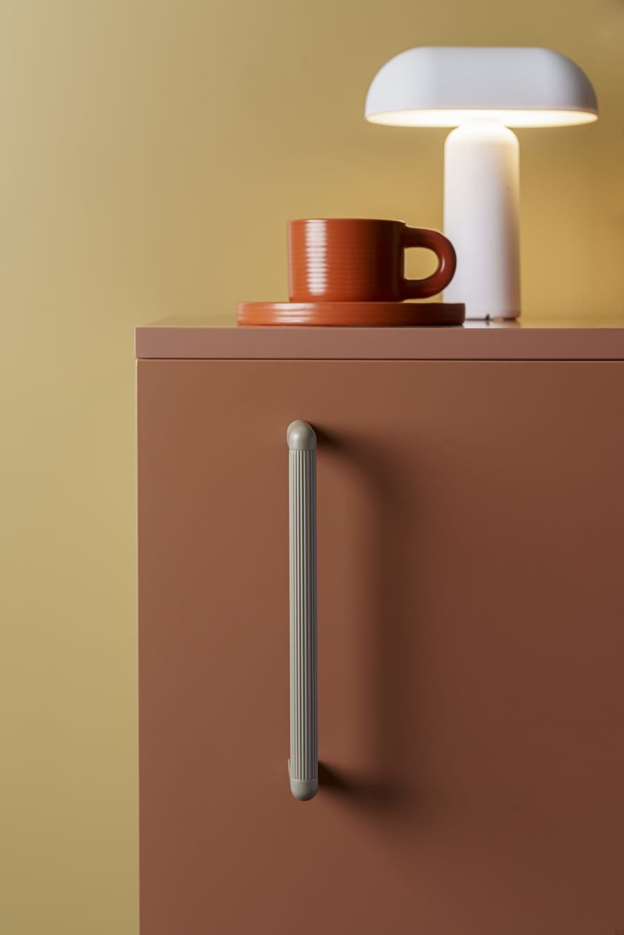 0645192LM1--Uchwyt-meblowy-podłużny-Riss-Mini-192-Aluminiowy-Biały-Mat-Viefe-Skandynawskie-Uchwyty_2