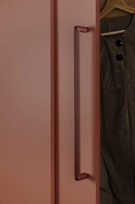 Riss Big 480 ручка мебельная продолговатая алюминий красный