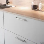 304332-11--Uchwyt-meblowy-podłużny-Bror-160-Srebrny-Beslag-Design-Skandynawskie-Uchwyty_4