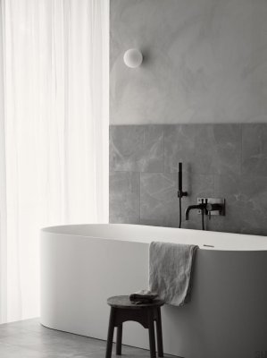 Смеситель для ванны и душа с душевой лейкой и шлангом BOX026, Хромированная латунь