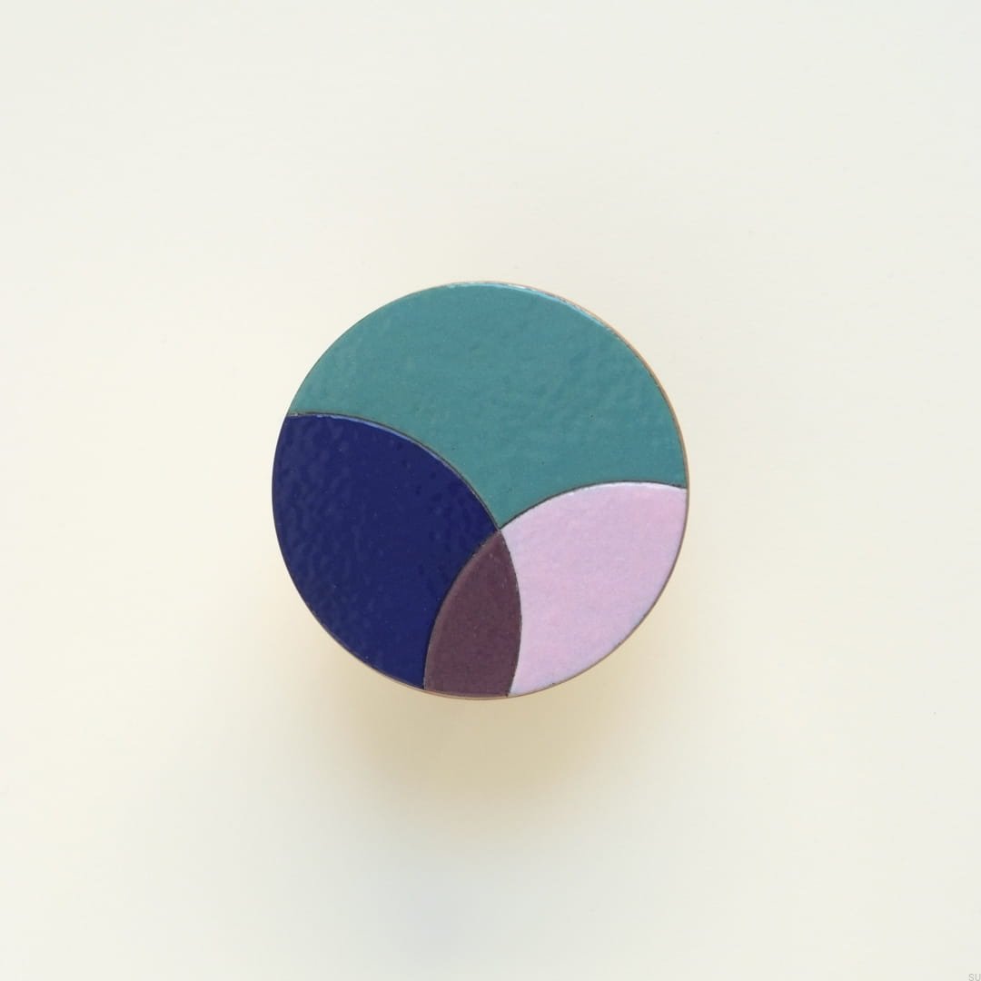 E_61-0-0-2--Wieszak-Ścienny-Eclipse-80-Drewniany-Emaliowany-Kolorowy-Wzór-3-Dot-Manufacture-Skandynawskie-Uchwyty_5