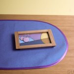 E_69-0-0-2--Tacka-na-biżuterię-Scene-Abstract-with-Yellow-Drewniana-Emaliowana-Dot-Manufacture-Skandynawskie-Uchwyty_3