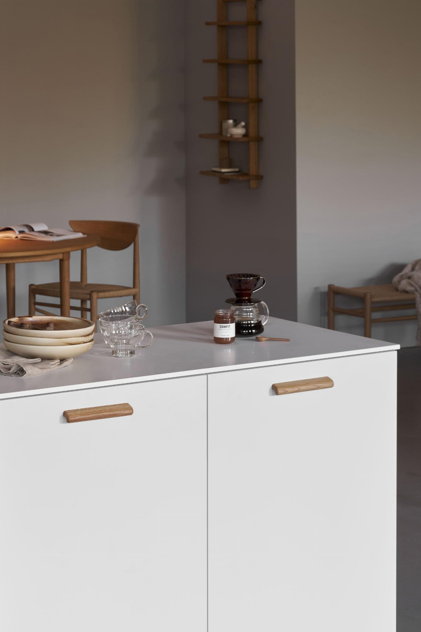 103190160-052--Uchwyt-meblowy-podłużny-Glove-160-Drewniany-Dębowy-Furnipart-Skandynawskie-Uchwyty_2