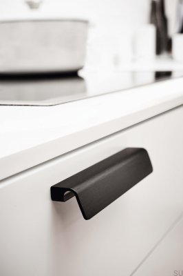 Ручка мебельная продольная Fringe 160 Aluminium Matt Black Brushed