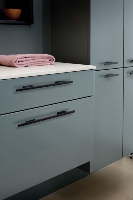 Ручка мебельная продольная Tau 160 Aluminium Matt Black Brushed