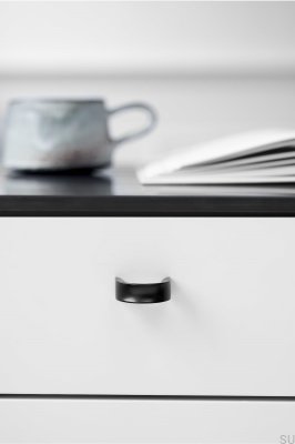 Внутри 32 Мебельная ручка матового черного цвета из алюминия