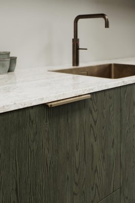 Ручка мебельная кромочная Comet 160 Aluminium Matte Gold