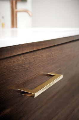 Ручка мебельная удлиненная Flat 192 Metal Gold Polished