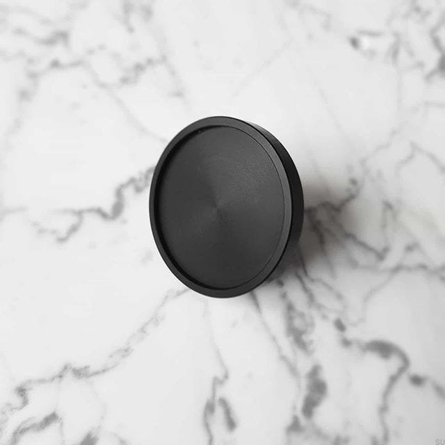 U.1.0.BLK--Gałkia-Meblowa-Ina-L-Aluminiowa-CZarna-Open&amp;Hide-Skandynawskie-Uchwyty_4