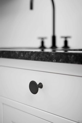 Ручка мебельная Bell 42, Матовый Черный Металл