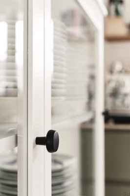 Металлическая мебельная ручка Autumn 36, матовая черная