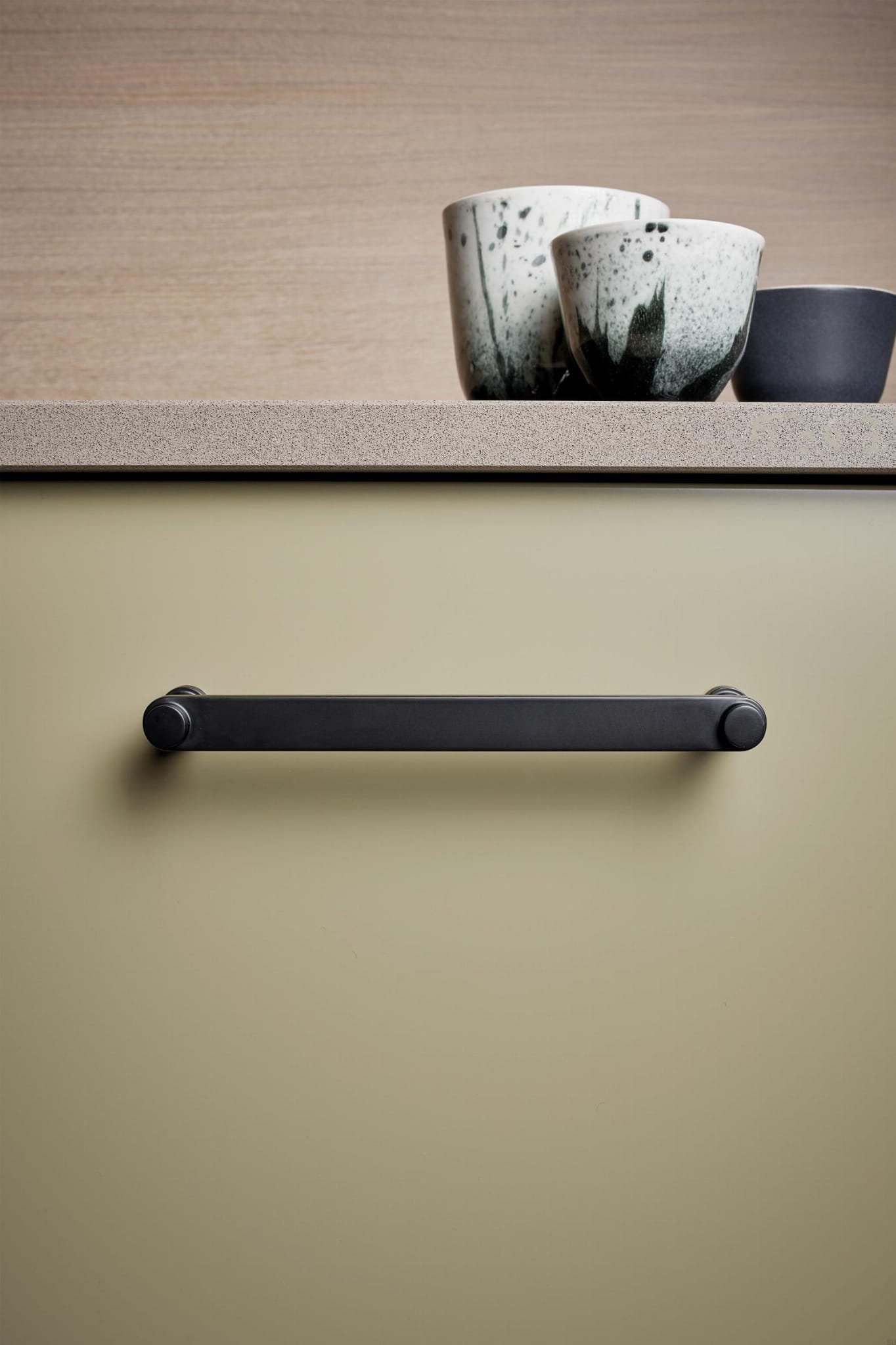 547620160-99--Uchwyt-meblowy-podłużny-Pillar-160-Metalowy-Czarny-Mat-Furnipart-Skandynawskie-Uchwyty_2