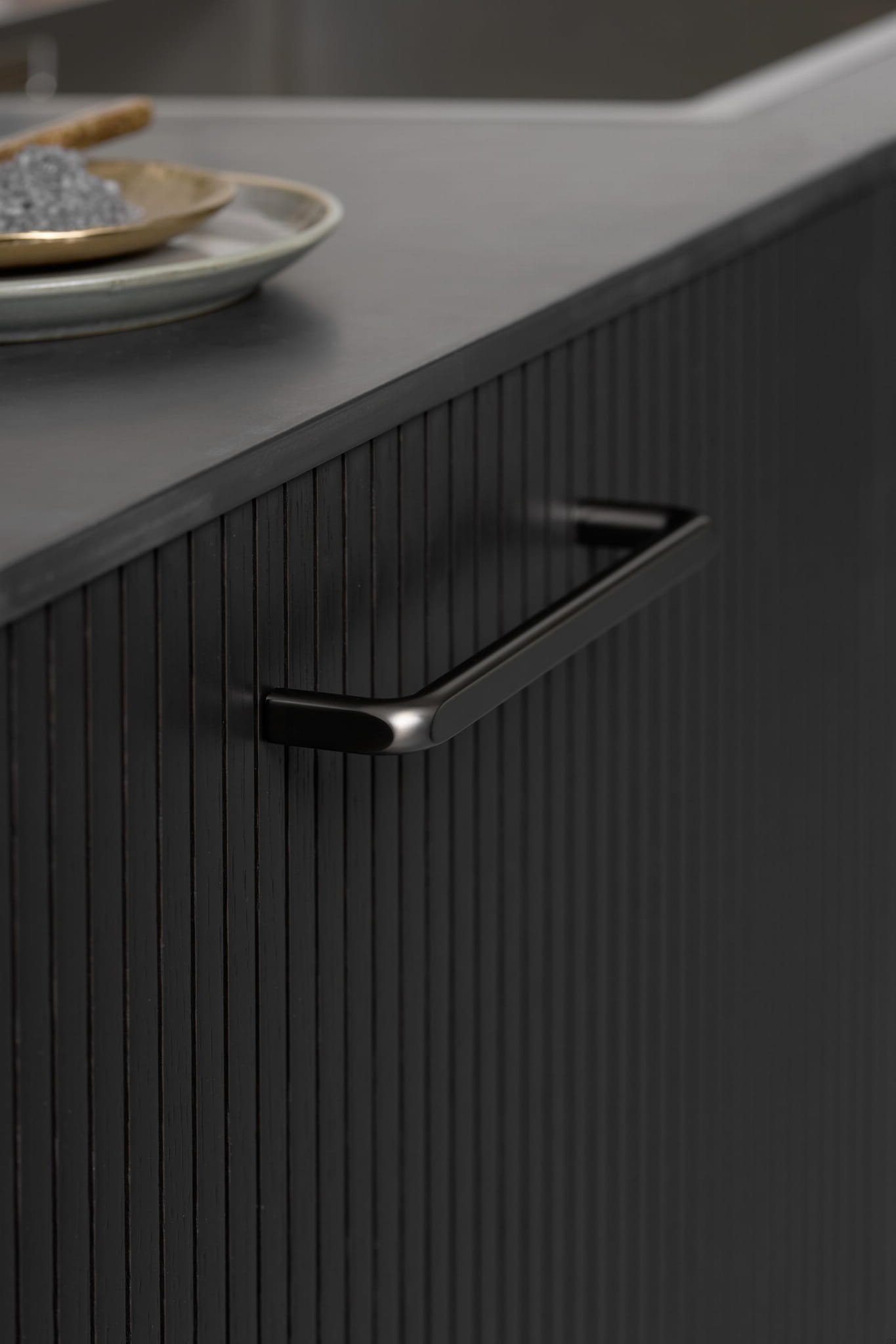 554520320-74--Uchwyt-meblowy-podłużny-Unify-320-Metalowy-Gun-Metal-Furnipart-Skandynawskie-Uchwyty_2