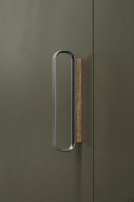 Ручка мебельная продолговатая Race 96, Дуб и серебро