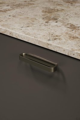 Ручка мебельная продолговатая Race 96, Дуб и золото