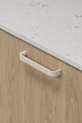 Ручка мебельная продолговатая Lace 160, Metal Yellow Matt