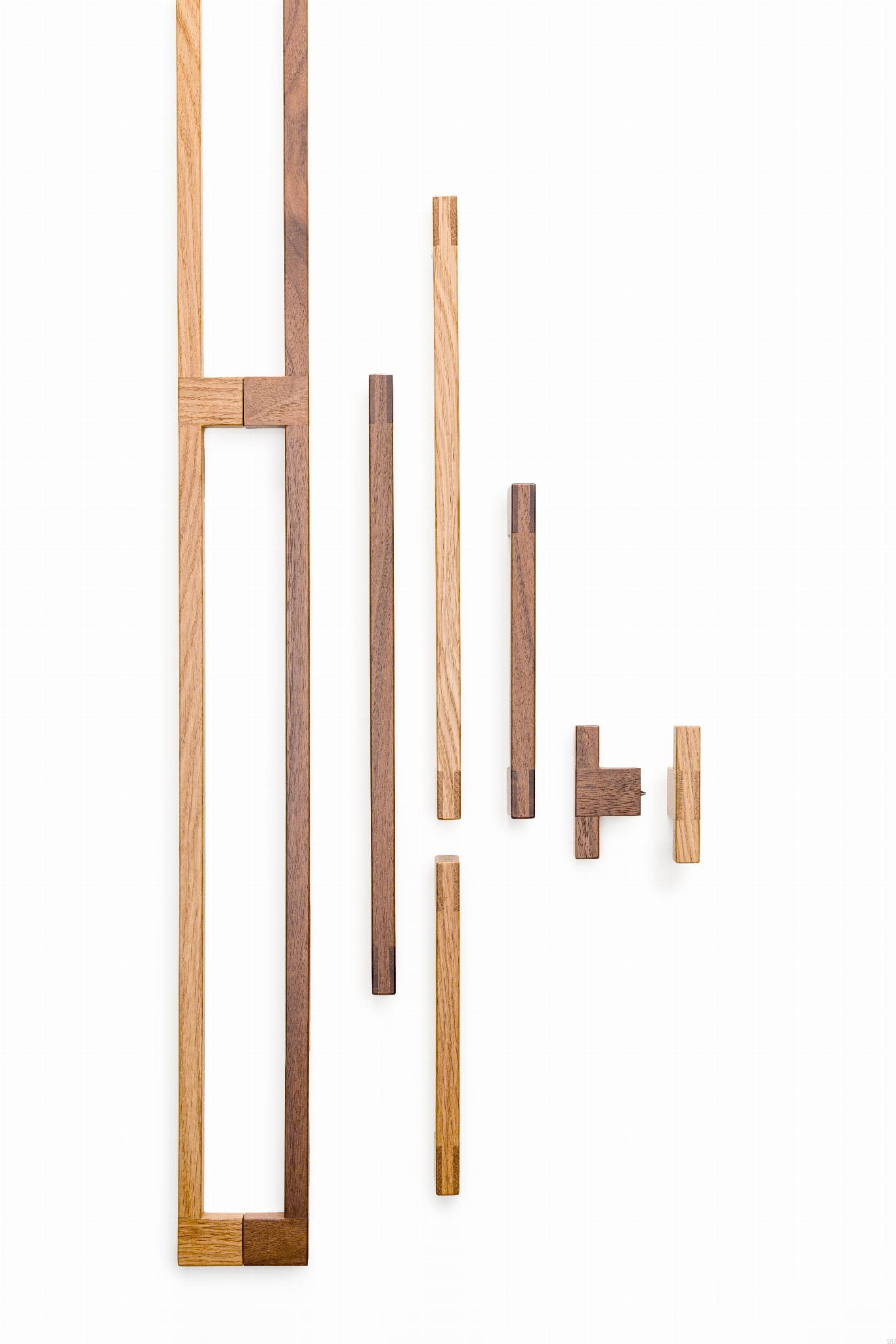 0695960W16--Uchwyt-meblowy-podłużny-Hako-960-Drewniany-Dębowy-Viefe-Skandynawskie-Uchwyty_2