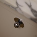 m_198--Gałka-meblowa-MARBELO-30-Mosiężna-Srebrna-Chromowana-z-Podkładką-Srebrną-Chromowaną-Marbelo-Skandynawskie-Uchwyty_2