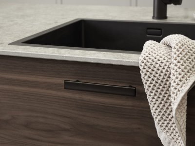 Ручка для мебели Bean 128, черный хром, матовая