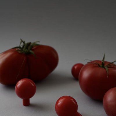 Вешалка настенная Ball 30, цвет стальной красный