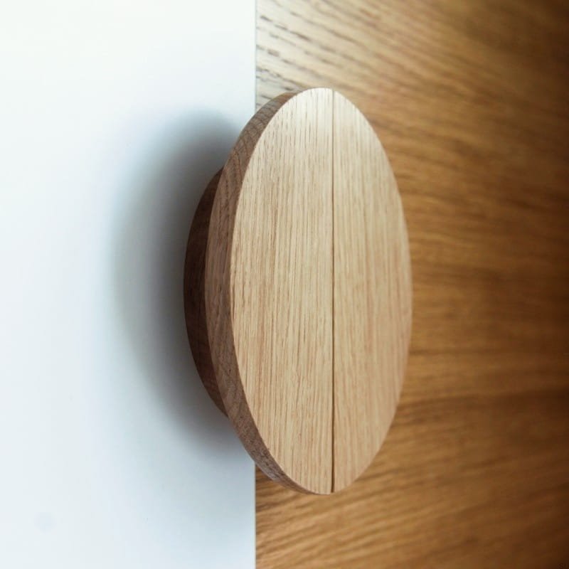 D_69-0-0-1--Uchwyt-meblowy-Basic-130-Drewniany-Dębowy-Olej-Miękki-Bezbarwny-Półmat-DOT-Manufacture-Skandynawskie-Uchwyty_2