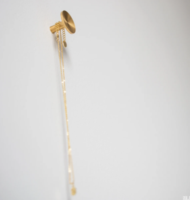 Sture 28 Вешалка для мебели матовая латунь неокрашенная