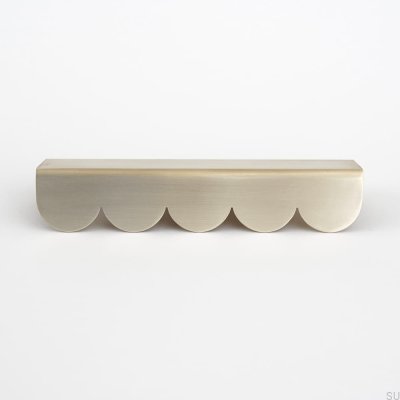 Мебельная ручка с рюшами, неокрашенная латунь